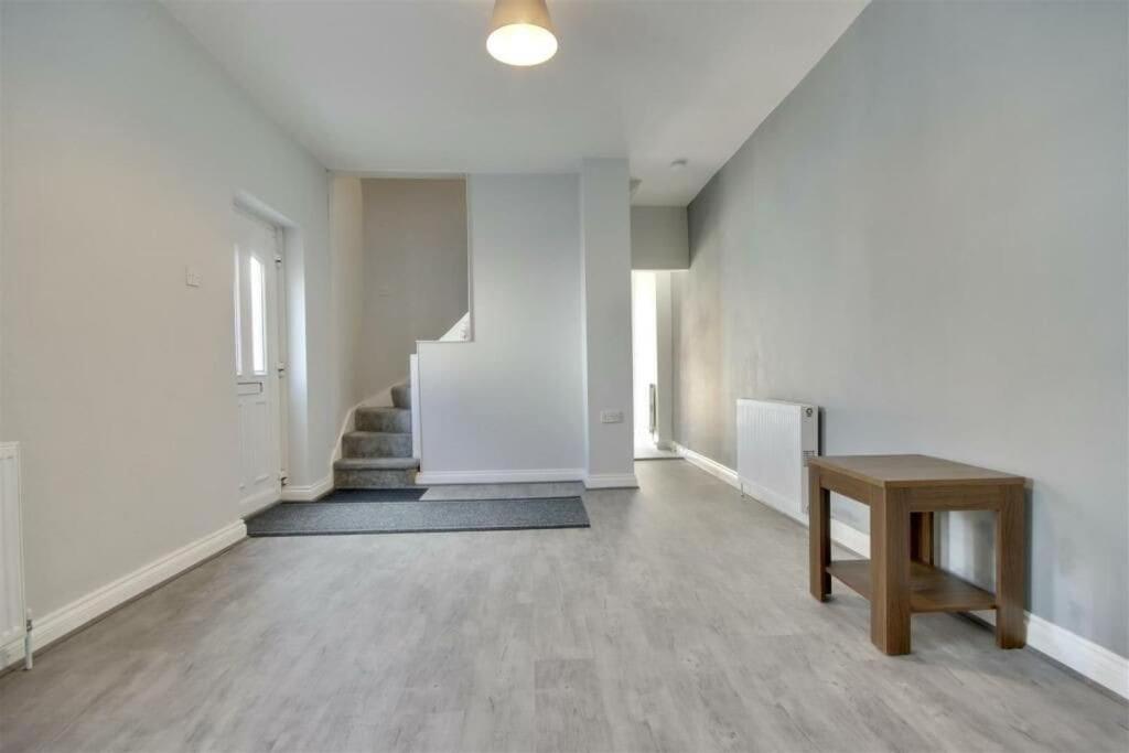 Improved Private House In Central Location Portsmouth Kültér fotó